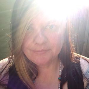 Meet your Posher, Elisha